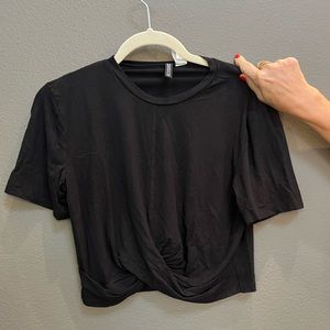 Black T-Shirt H&M - Medium